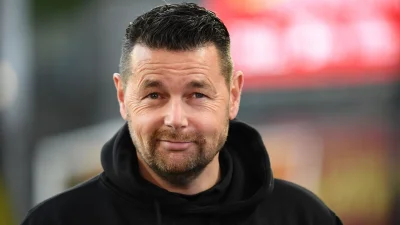 «Je vais prendre une décision rapidement» : En plein dilemme pour son avenir, Pierre Sage fait une promesse au RC Lens !