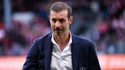 Mauvaise surprise pour Grégory Lorenzi, l'OM a formulé une offre à un autre directeur sportif ! 
