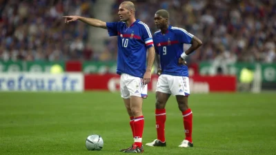 Équipe de France : Djibril Cissé balance sur sa rencontre «bizarre» avec Zinedine Zidane 