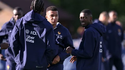 PSG : «Ça doit lui faire tout drôle», Ousmane Dembélé au cœur d’un clash entre un rappeur et Kylian Mbappé !