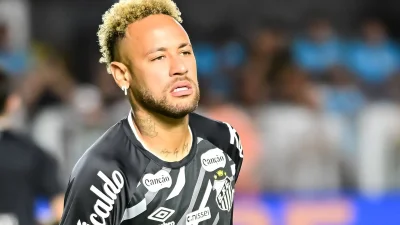 Blessure de Neymar : Les nouvelles ne sont pas bonnes, le Brésil panique déjà avant la Coupe du monde 
