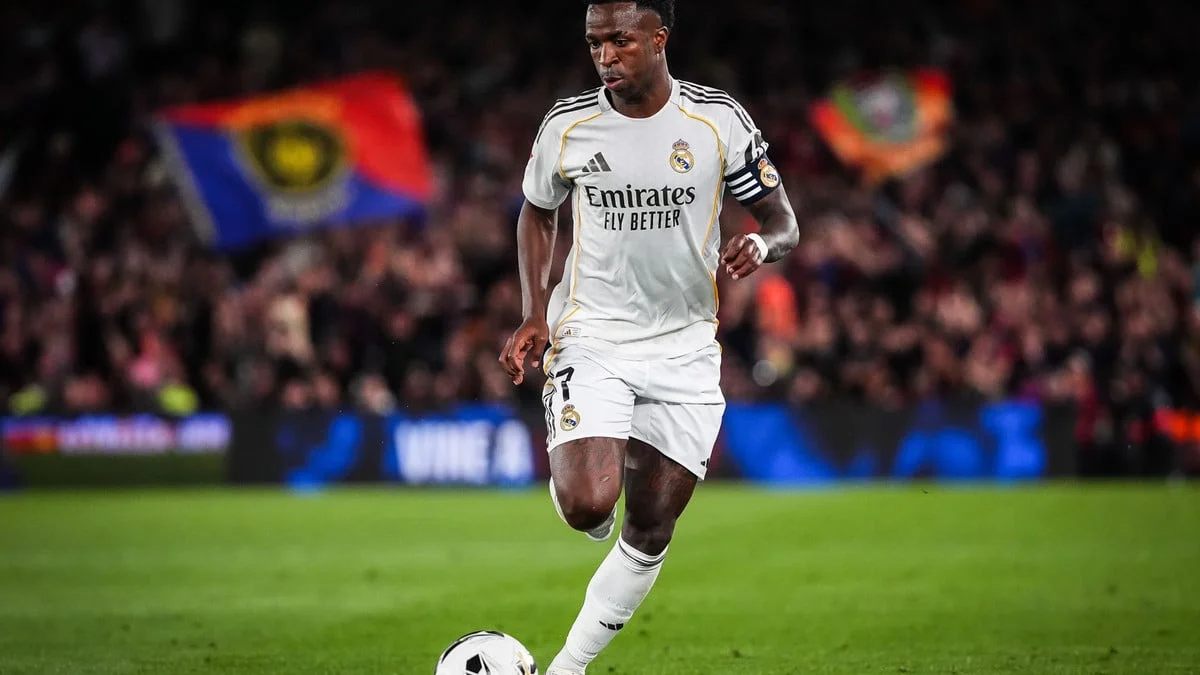 Mercato - Le Real Madrid annonce sa décision pour l'avenir de Vinicius Jr !