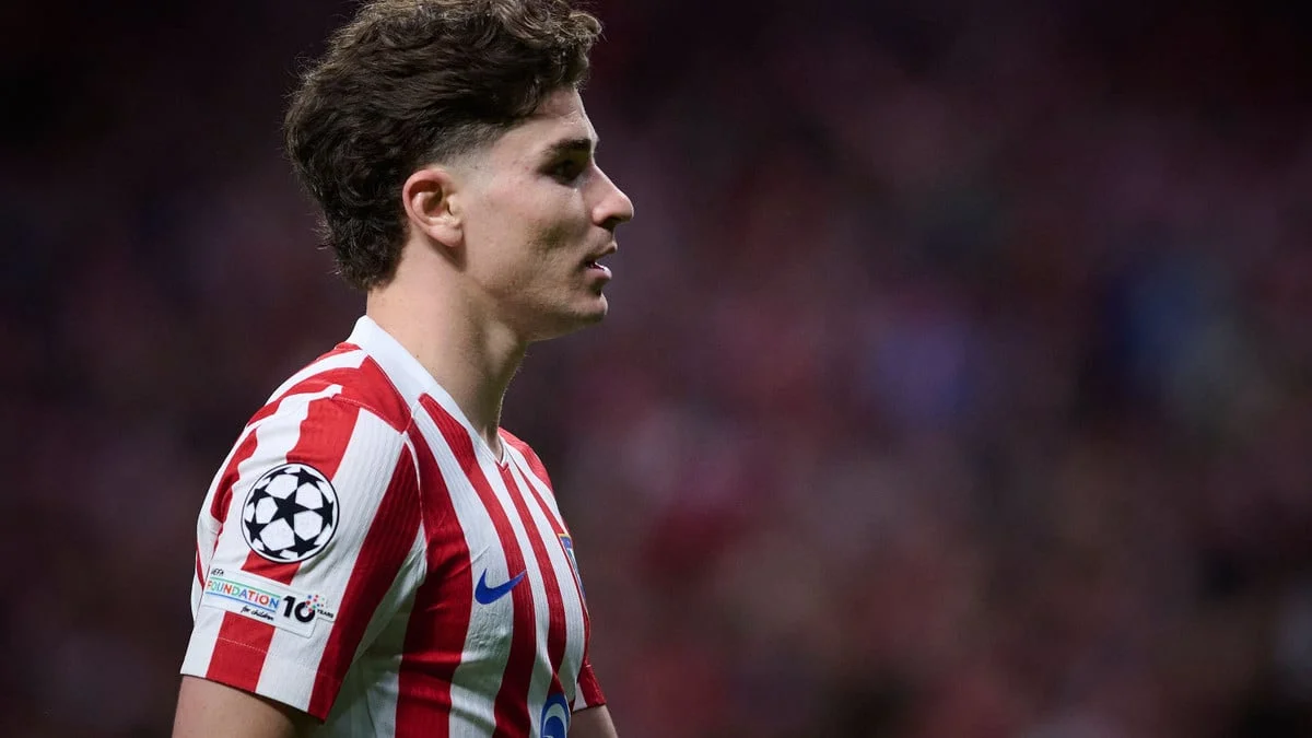 PSG - Transfert de Julian Alvarez : «On en a marre», l’Atlético règle ses comptes dans la presse espagnole !