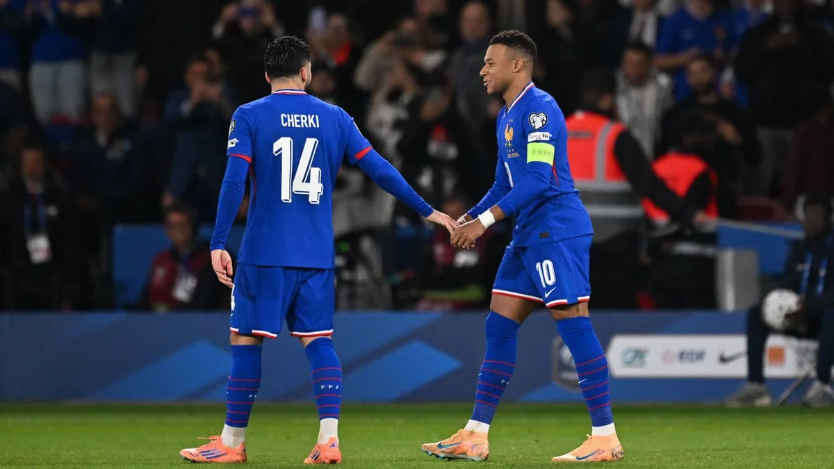 Kylian Mbappé : «Tu vas à la plage ?», la scène amusante avec Rayan Cherki