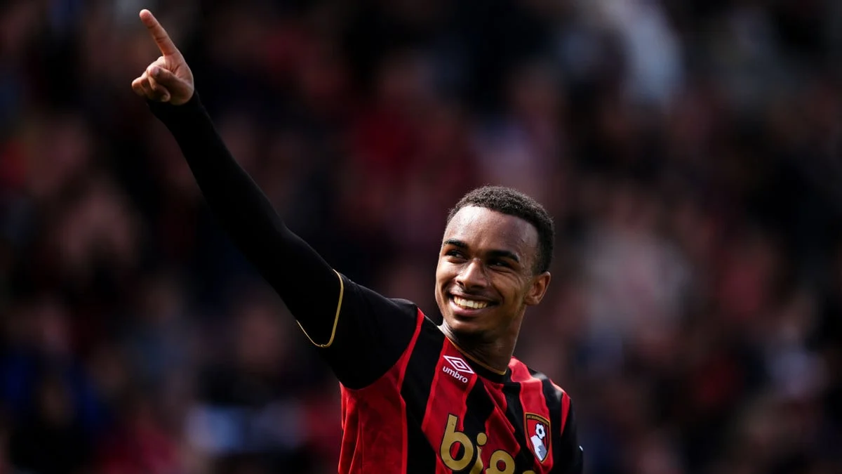 Mercato - PSG : Eli Junior Kroupi prêt à signer… grâce à Désiré Doué ?