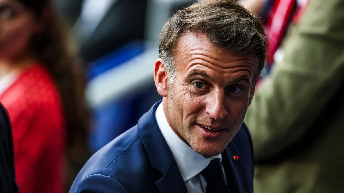Equipe de France : Le petit coup de pression d'Emmanuel Macron avant la Coupe du monde !