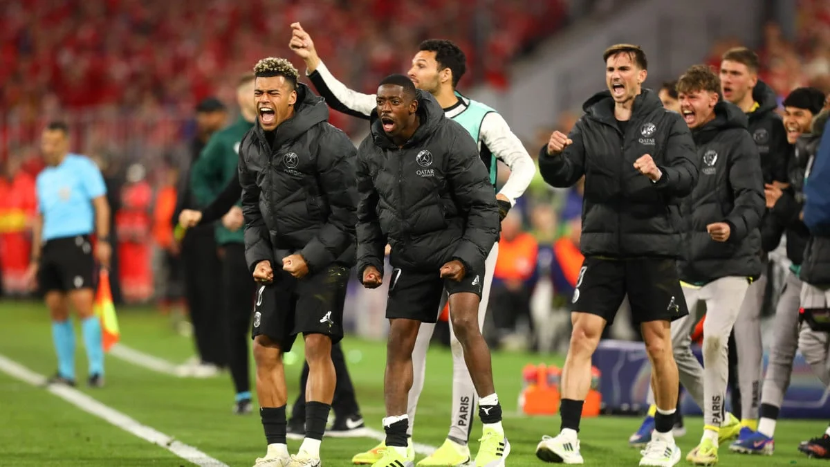 Ousmane Dembélé  : Thomas Tuchel veut se servir du Ballon d’or pour la Coupe du monde avec l’Angleterre 