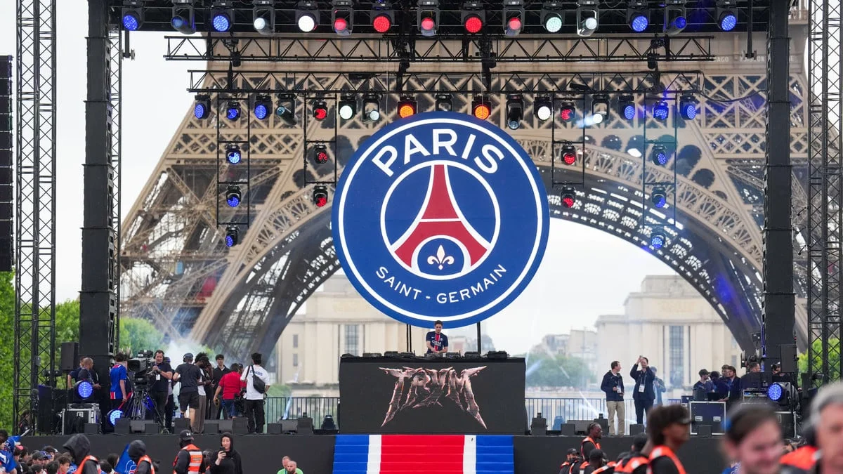 Transfert à 100M€ : Le PSG refroidi par un journaliste, «un dossier loin d’être simple»