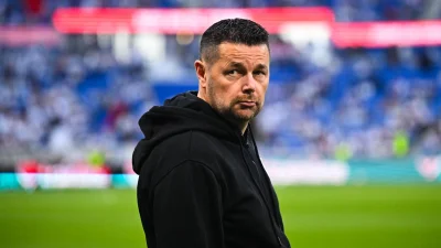RC Lens - «Il y a beaucoup de choses qu’on ne peut pas dire» : Le départ de Pierre Sage basé sur un gros secret ?