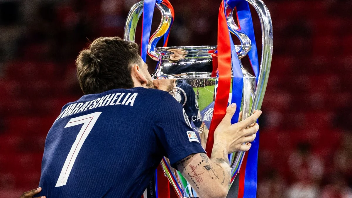 Annoncé au PSG… il rêve d’imiter Kvaratskhelia !