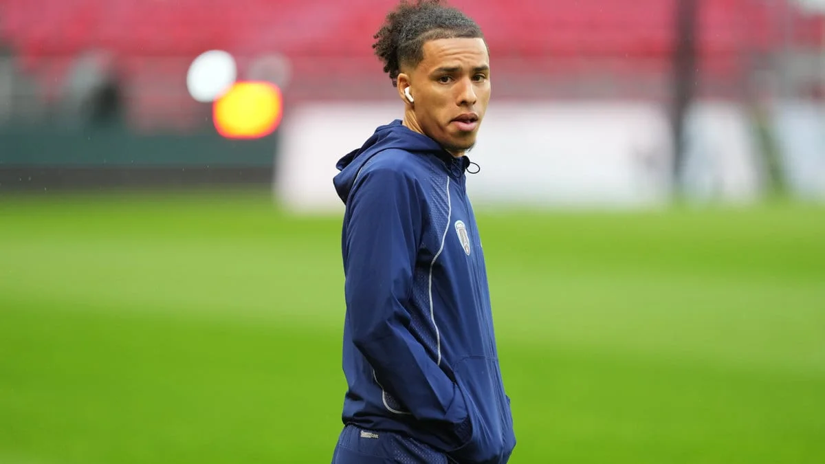 Ilan Kebbal à l’OM : Le transfert qui emballe un ancien international pour remplacer Greenwood