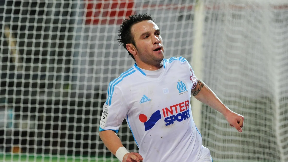 OM - «Il est fou lui» : La sortie qui a choqué Mathieu Valbuena après sa signature !