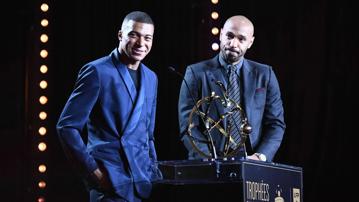 Kylian Mbappé vit la même chose que Thierry Henry : «L’ingratitude des Français»
