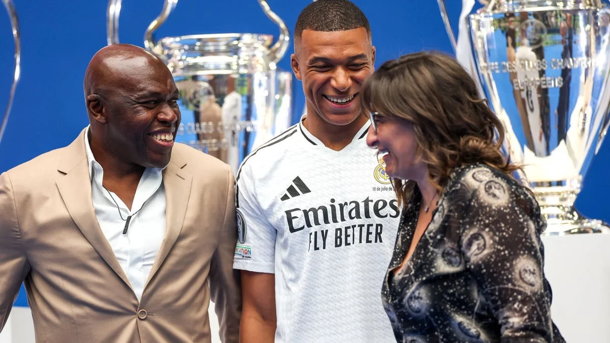 Mercato : Le clan Mbappé a demandé conseil avant son annonce officielle !
