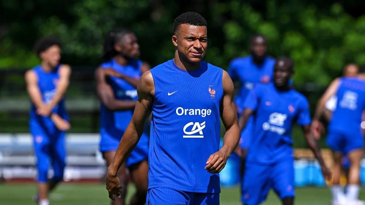 «Je ne sais pas ce que les gens attendent de lui» : Kylian Mbappé reçoit un nouveau soutien en pleine Coupe du Monde !