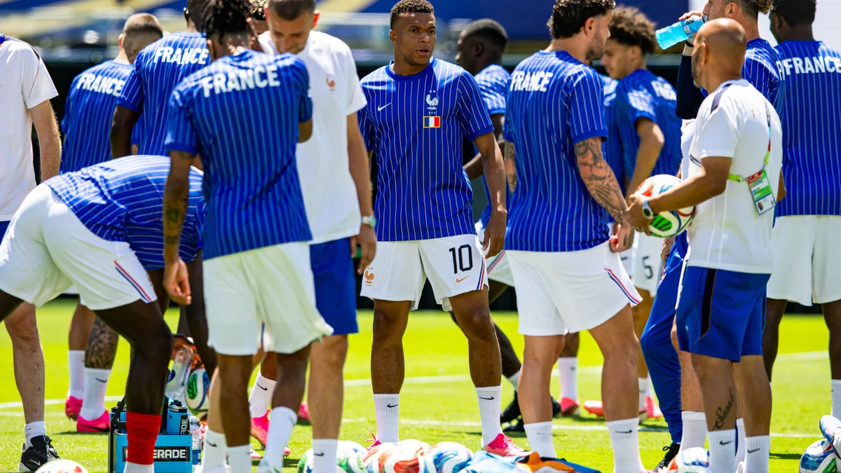 «Fermer quelques gueules», Kylian Mbappé cartonne en Coupe du Monde et divise déjà !