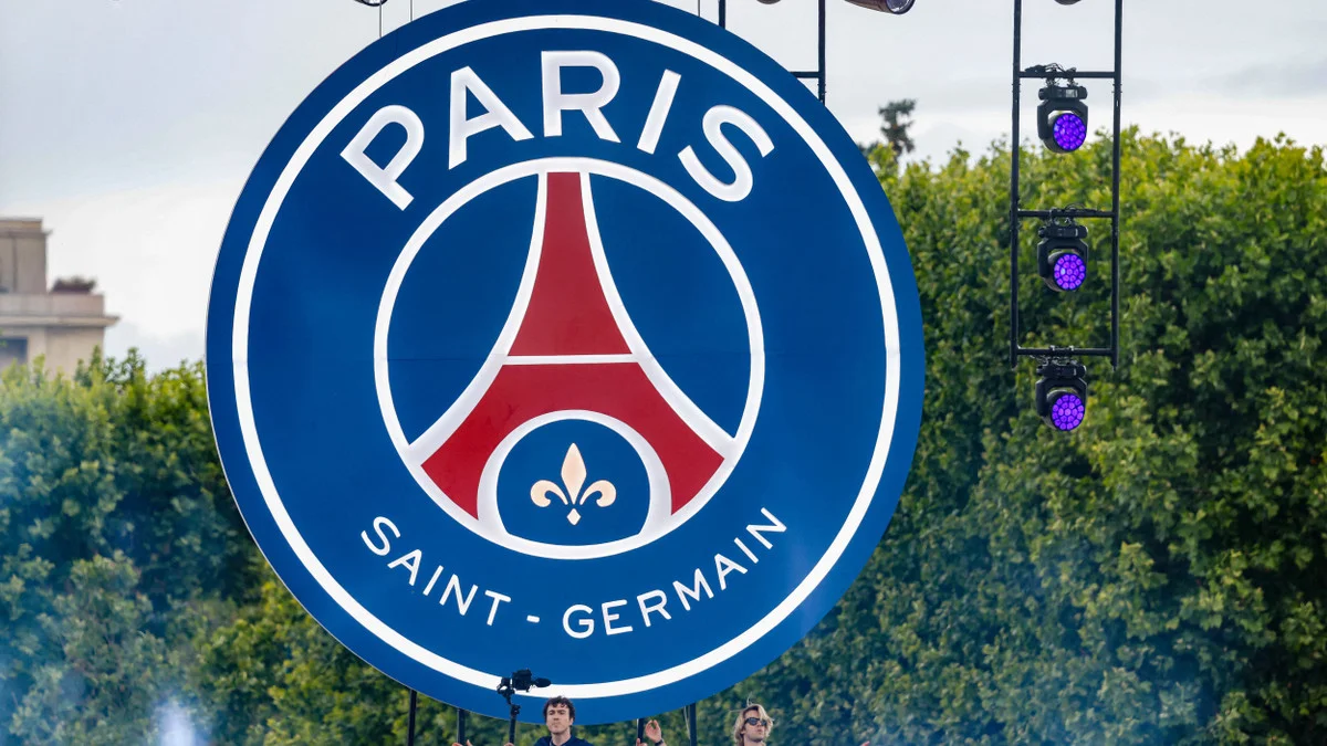 Mercato : Le conseil qui risque de plomber le PSG pour ce transfert à 100M€