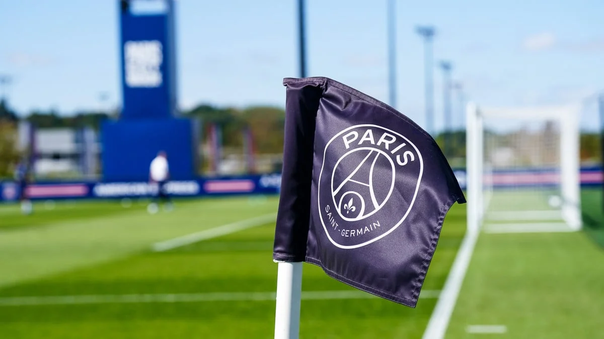 Mercato : Le PSG menacé pour un joueur du Portugal !