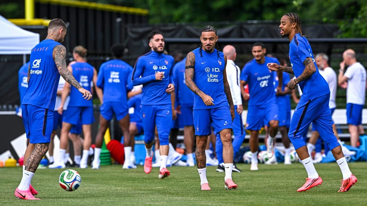 Mercato : Le transfert d’un joueur de l’équipe de France relancé en pleine Coupe du monde 2026 ?