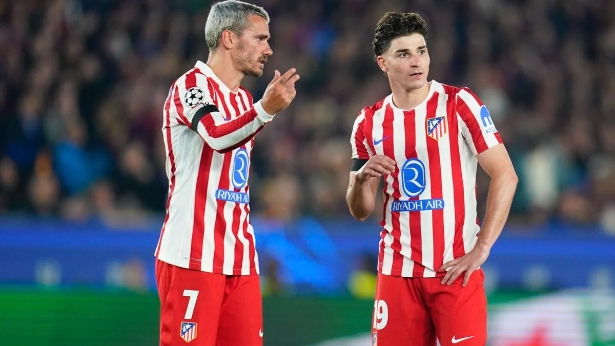 Mercato - PSG : Le transfert de Julian Alvarez relancé par... Antoine Griezmann ?