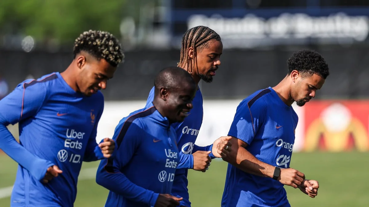 Equipe de France : Barcola et Doué sur le banc, Didier Deschamps va faire un changement inattendu ?