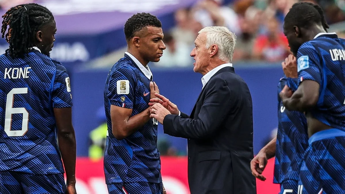 Kylian Mbappé : Un mensonge de Didier Deschamps exposé sur La Chaine L'Equipe ? 