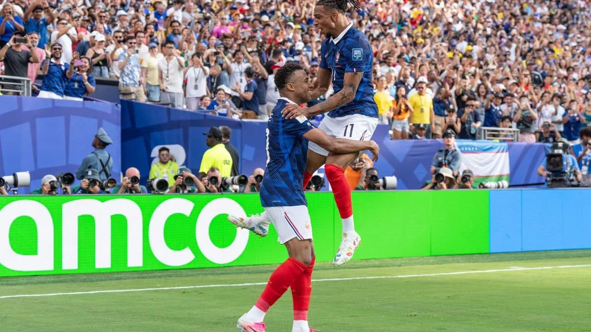 Equipe de France : «C'est un geste fantastique», quand Michael Olise a choqué Kylian Mbappé !