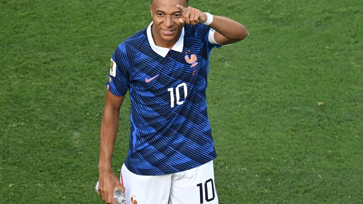 Kylian Mbappé : Ce champion du monde 1998 balance sur ses détracteurs, «ils ne connaissent pas grand-chose au football»