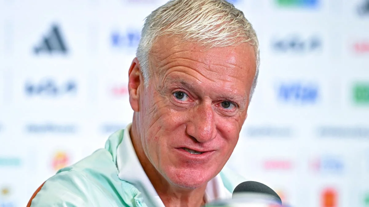 «Faut pas rêver !» : L’improbable demande faite par un journaliste à Didier Deschamps !