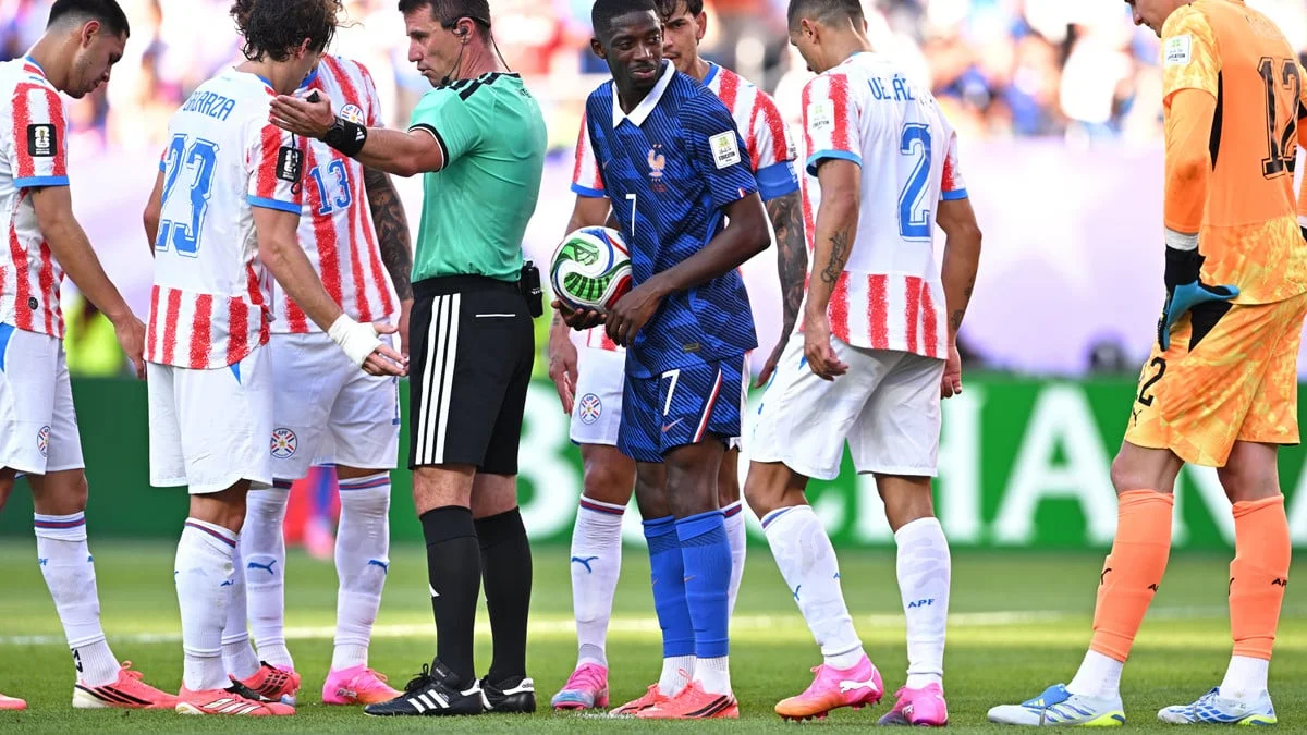 Coupe du monde 2026 - «C’était une honte absolue» : France-Paraguay le fait totalement craquer  