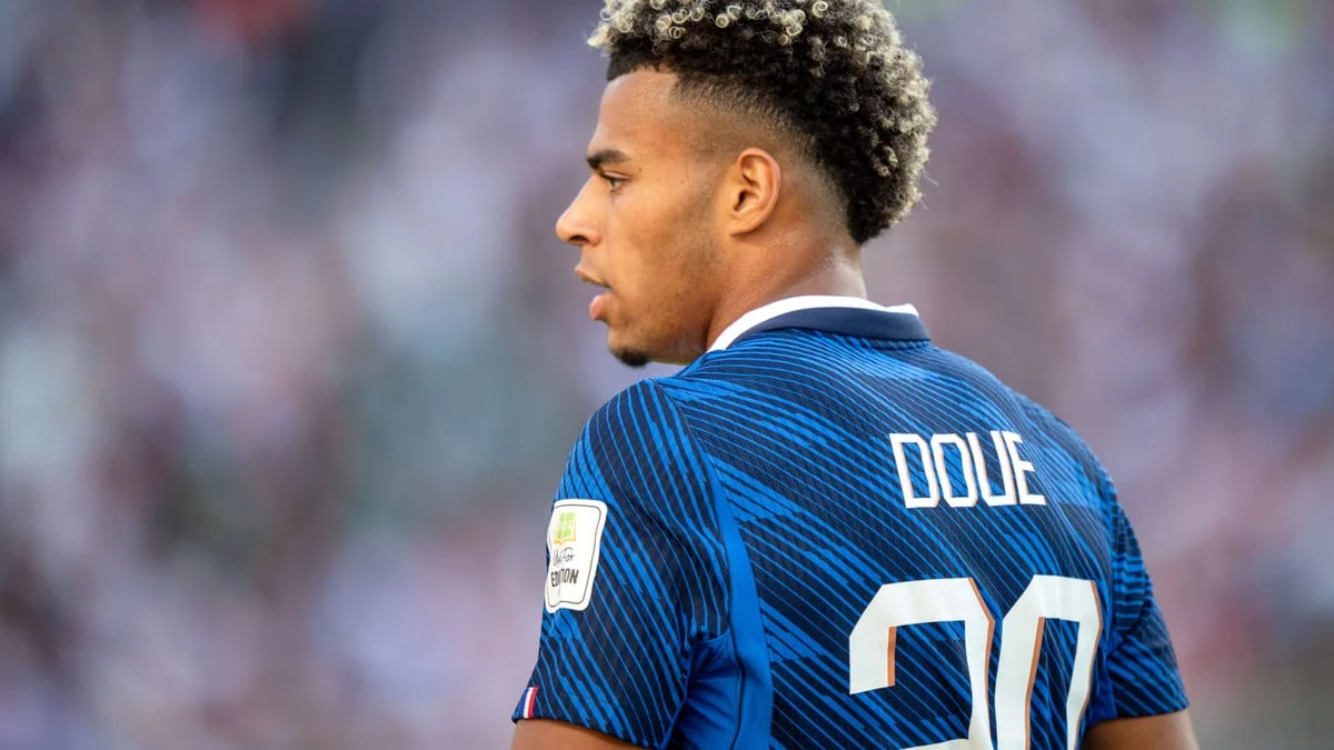 Coupe du monde 2026 : Après le geste de Neymar, Désiré Doué lui offre à son tour un joli cadeau !