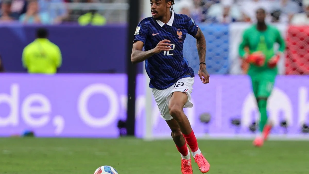 Transfert de Barcola : L'alléchante proposition qui risque de l'éloigner du PSG...