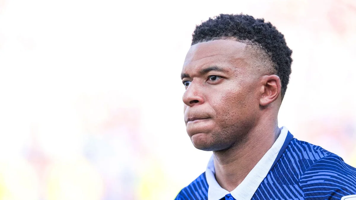 Kylian Mbappé victime d'insultes racistes : Le gouvernement paraguayen s'en mêle ! 