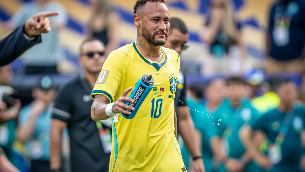  Le Brésil éliminé de la Coupe du monde : Le père de Neymar lâche un message bouleversant pour son fils  