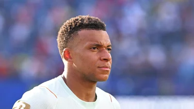 Coupe du Monde 2026 : Kylian Mbappé meilleur que Zidane et Pelé ? L’avis tranché en direct sur RMC !