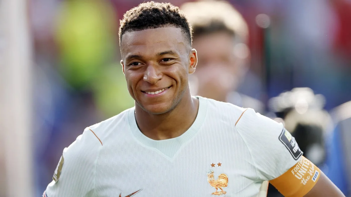 Une star de l’équipe de France avec Kylian Mbappé : Le transfert qui fait rêver le Real Madrid !