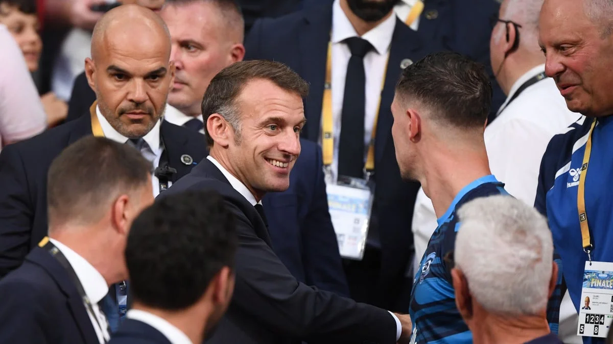 Coupe du monde 2026 - La FIFA accepte la demande de la France : La réaction d'Emmanuel Macron ! 
