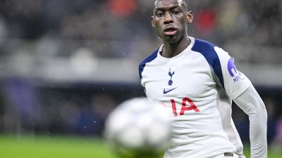 Mercato - Ça bouge au PSG : Le dossier Kolo Muani provoque un coup de gueule !  