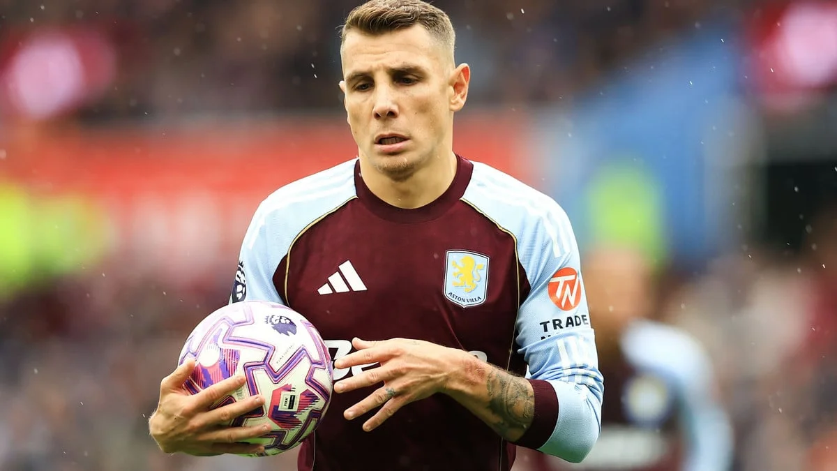 Transfert bouclé au PSG : Aston Villa abattu par le départ de Lucas Digne ?
