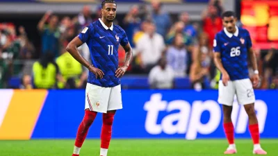 Coupe du monde 2026 - «Il a été mis à la table de Zidane et Platini…» : Daniel Riolo charge Michael Olise après France/Espagne