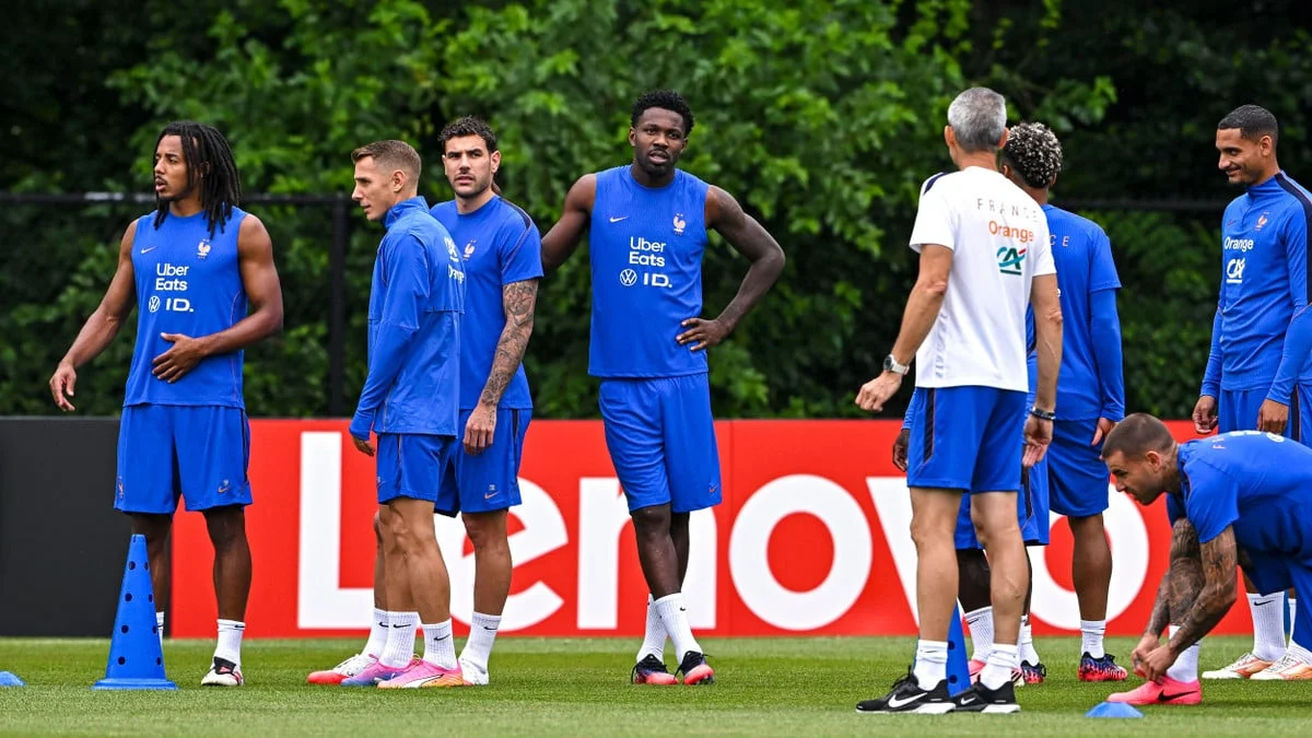 Coupe du monde 2026 - France/Espagne : Après Lucas Digne, un autre joueur de l'équipe de France sort du silence