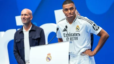 Zidane arrive en équipe de France : Voilà la réaction de Kylian Mbappé face à son nouveau sélectionneur ? 