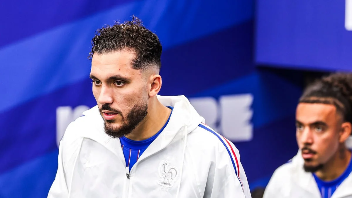 Rayan Cherki : «Ça n'aurait pas dû exister», le problème de comportement en équipe de France qui inquiète sur RMC !