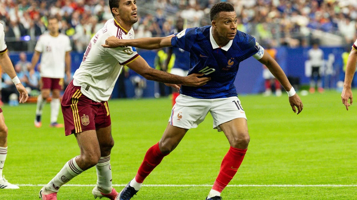 Ballon d'Or : Le Real Madrid va recruter l'un des grands rivaux de Kylian Mbappé ?