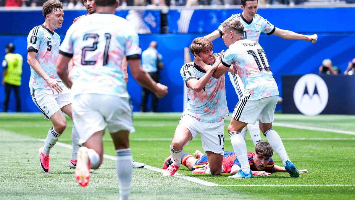 Mercato - Charles de Ketelaere : Il est le seul joueur à avoir marqué contre l'Espagne à la Coupe du monde 2026, le PSG a un projet pour lui 