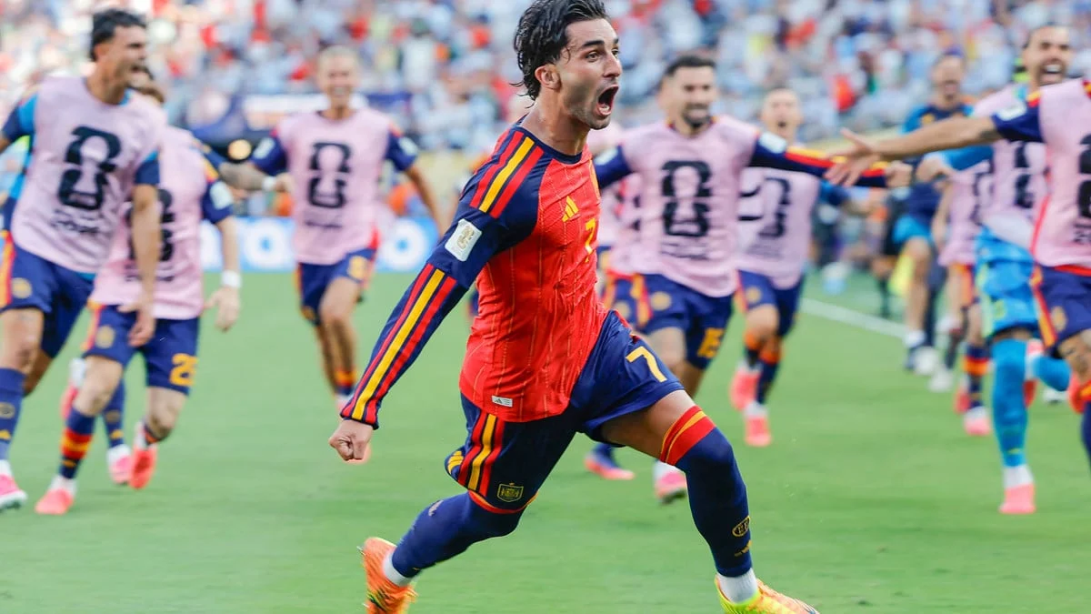 «Je le sais avec certitude et de source sûre» : Ferran Torres pourrait créer la surprise en snobant le PSG pour cet autre grand club 