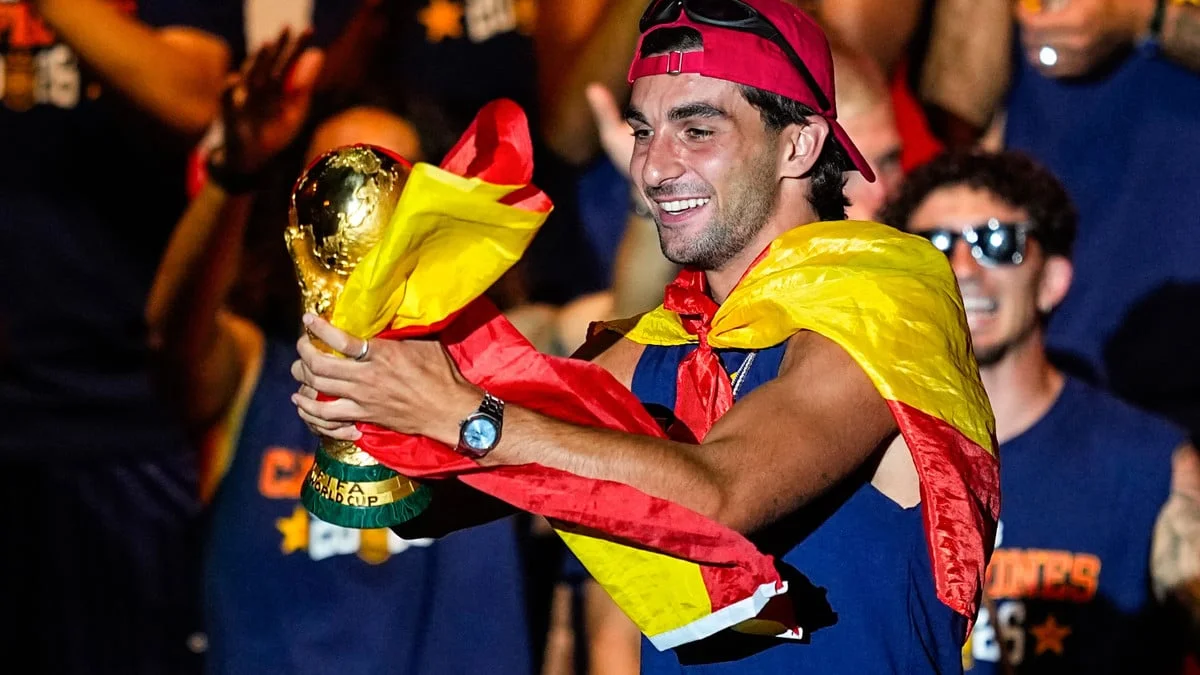 Ferran Torres se sent trahi par Barcelone : «La proposition du PSG pèse lourd», le transfert du champion du monde est relancé !
