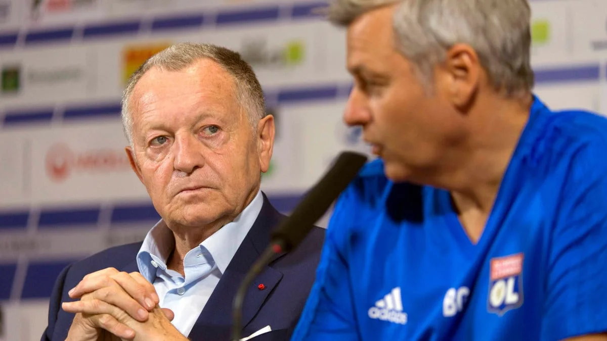 OM - «N'importe qui ne peut pas entraîner Marseille» : La signature de Bruno Genesio est validée… par Jean-Michel Aulas !