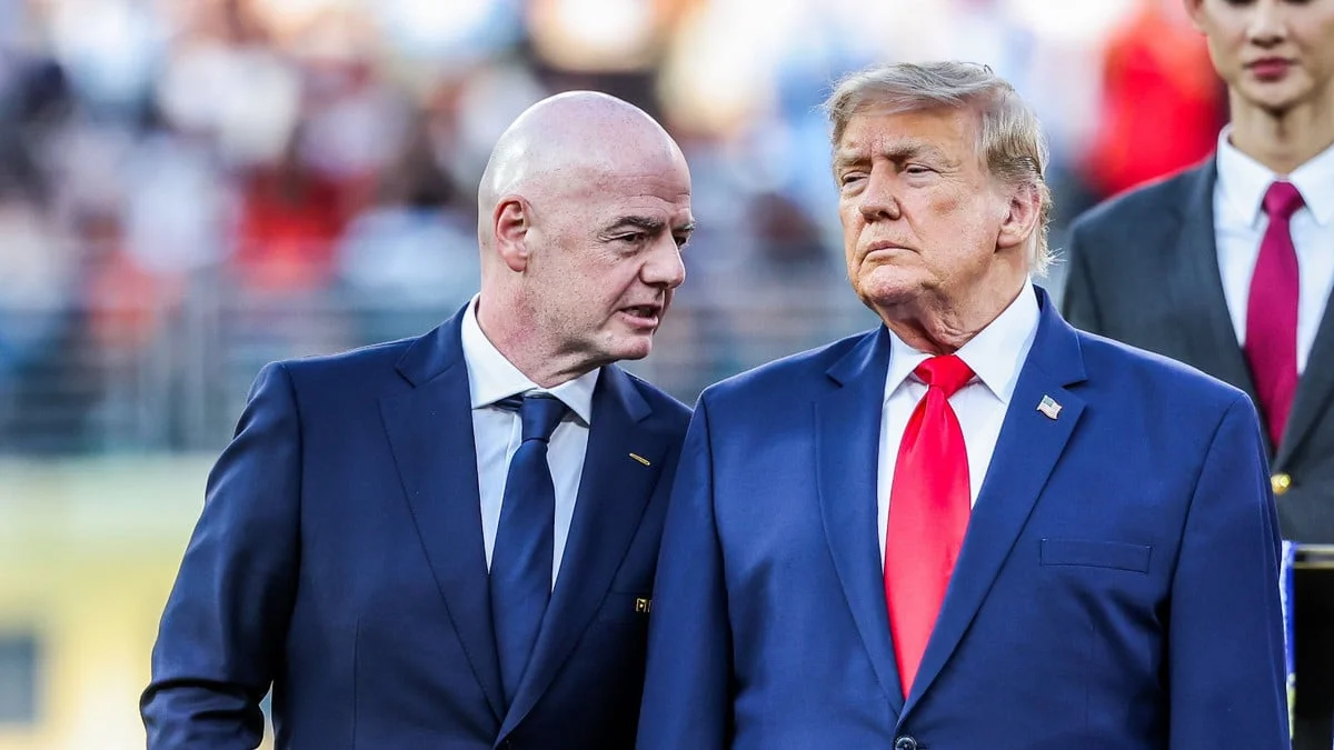 Des parts de la Coupe du monde vendues pour plusieurs milliards d’euros ? L’UEFA s’oppose frontalement au nouveau projet de Donald Trump et Gianni Infantino : «Aucun de nous n’est propriétaire du football»
