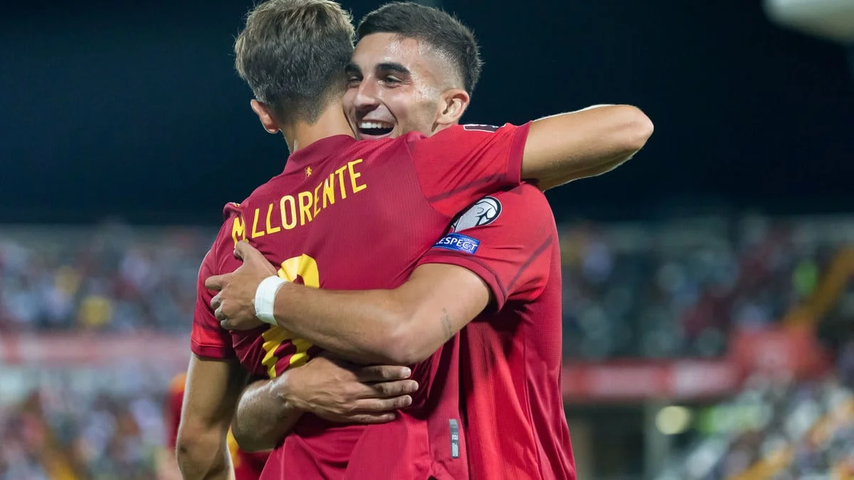 Rumeurs de relations entre deux champions du monde espagnols : Il répond à l’emballement sur les réseaux sociaux, «un homme sûr de lui n’a pas peur de montrer son affection à un ami»